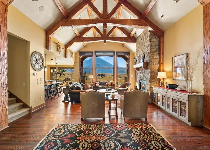 Cowboy Lake Lodge
